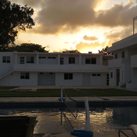 Guest House Stone Wall Residences Cancun Ngoại thất bức ảnh