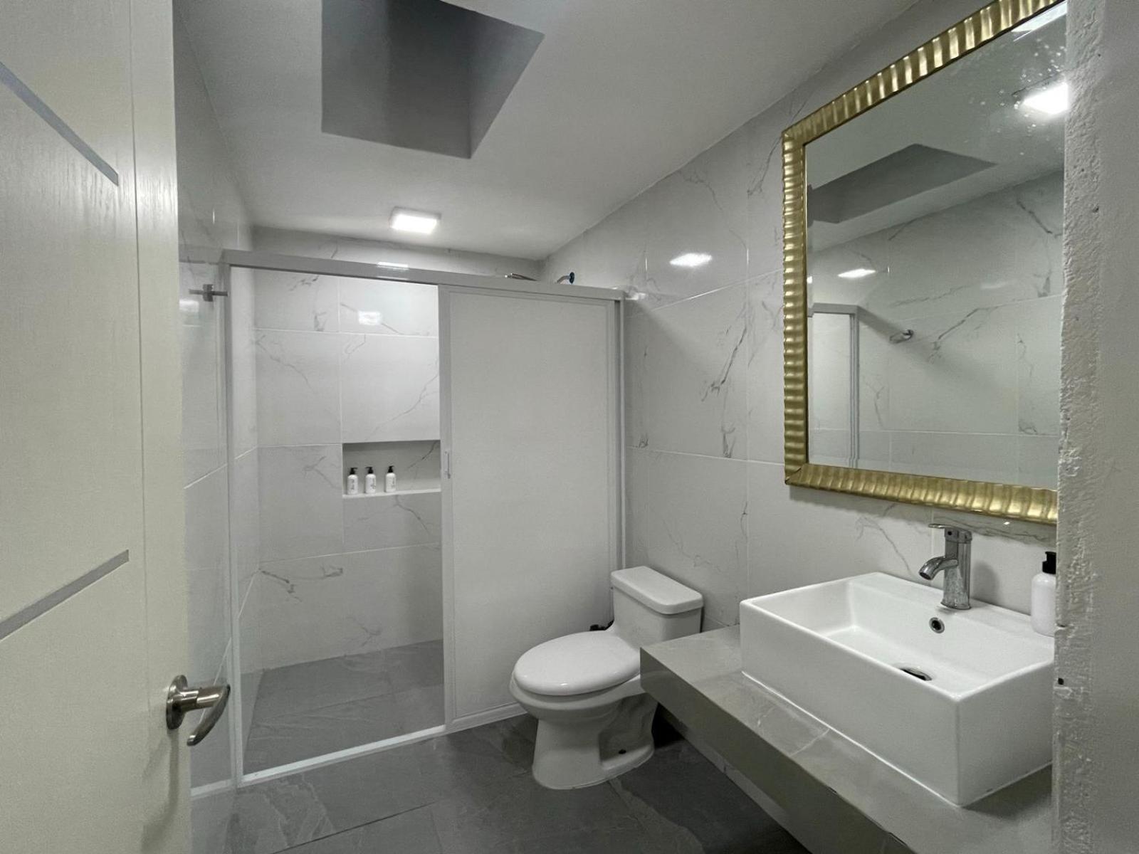 Guest House Stone Wall Residences Cancun Ngoại thất bức ảnh