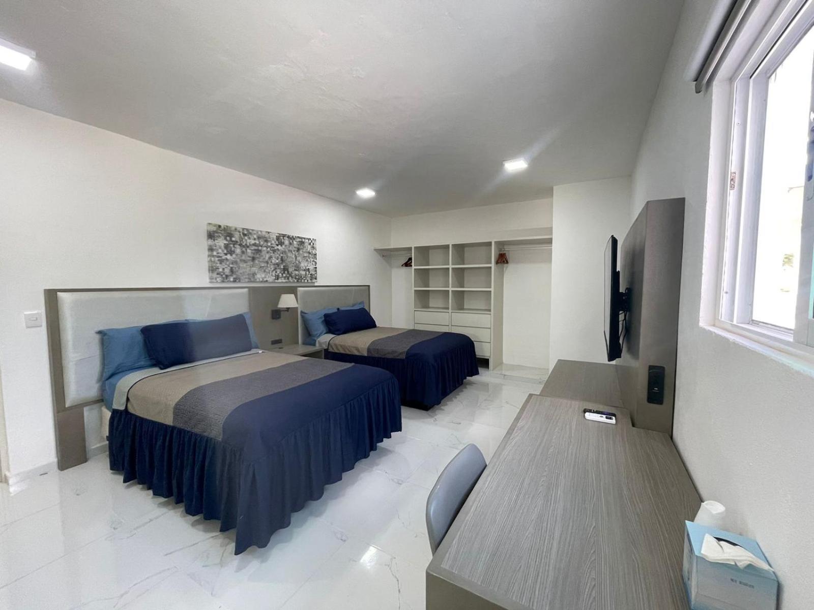 Guest House Stone Wall Residences Cancun Ngoại thất bức ảnh