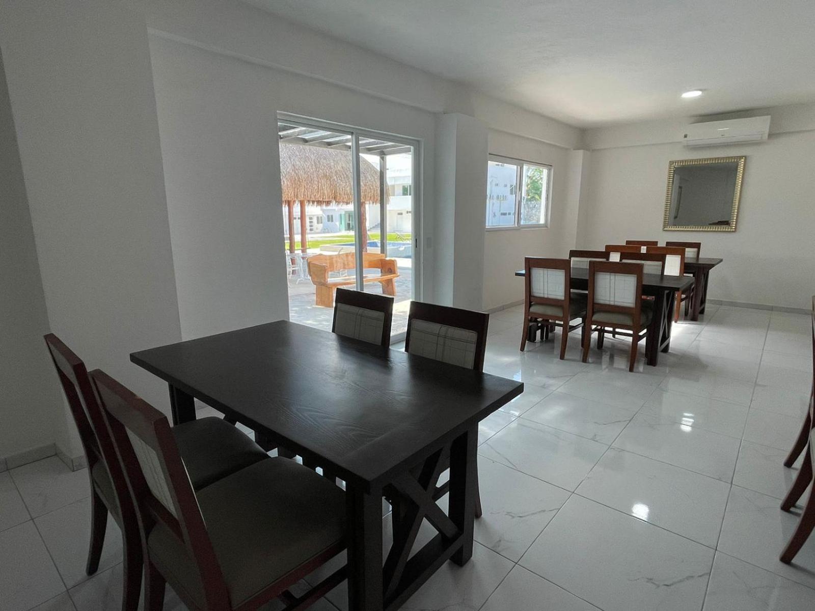Guest House Stone Wall Residences Cancun Ngoại thất bức ảnh
